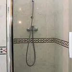 Lovely Flat Close To Eiffel Tower 아파트 *