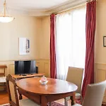 Lovely Flat Close To Eiffel Tower *