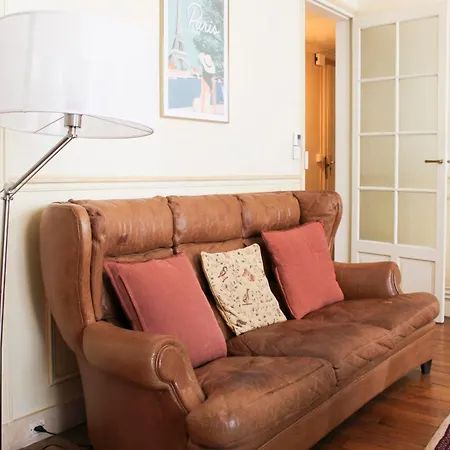 Lovely Flat Close To Eiffel Tower * Παρίσι
