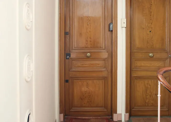 Lovely Flat Close To Eiffel Tower *