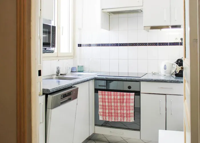 Lovely Flat Close To Eiffel Tower *