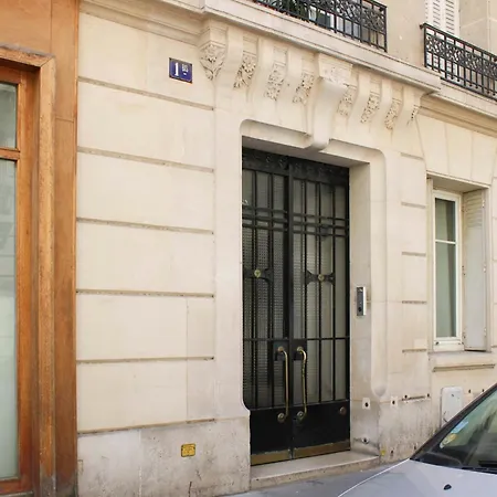 Lovely Flat Close To Eiffel Tower