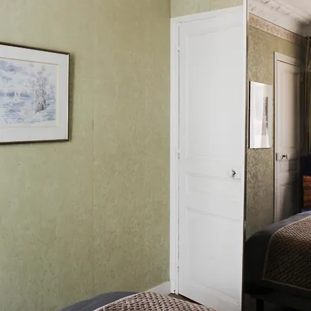 Lovely Flat Close To Eiffel Tower