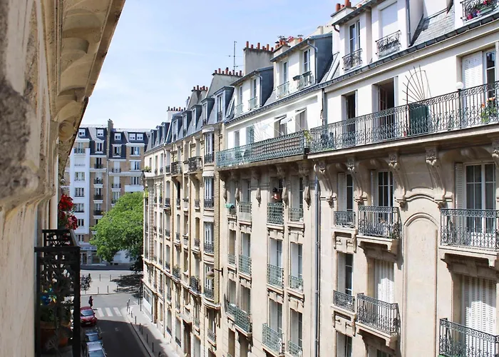 Lovely Flat Close To Eiffel Tower