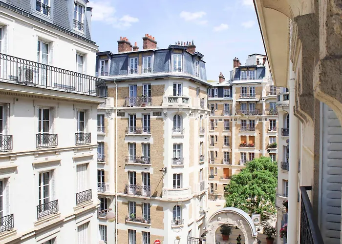 Lovely Flat Close To Eiffel Tower 아파트 *