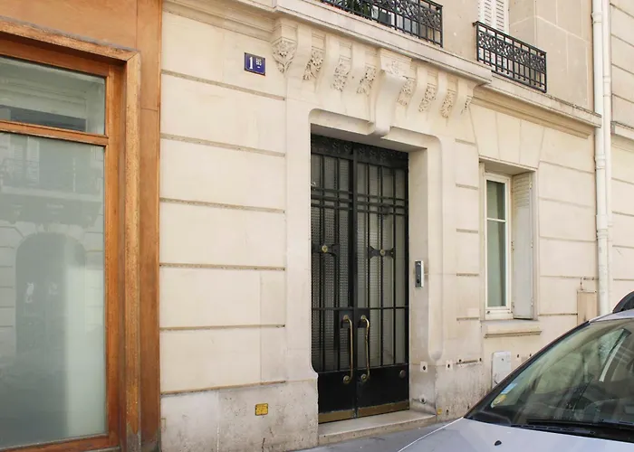 Lovely Flat Close To Eiffel Tower