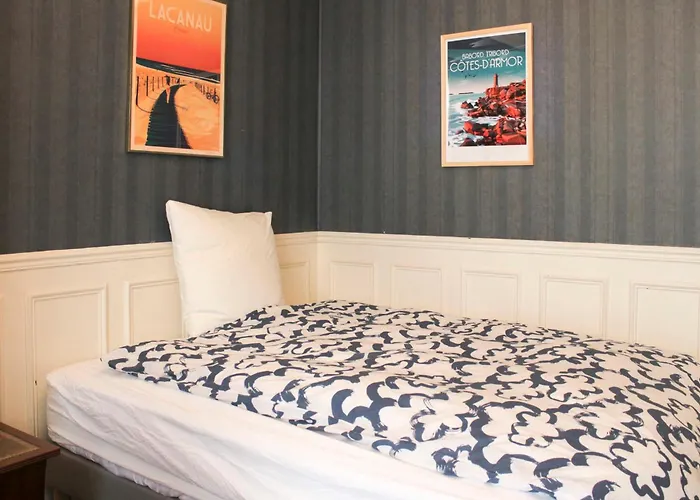 Apartament Lovely Flat Close To Eiffel Tower Paryż